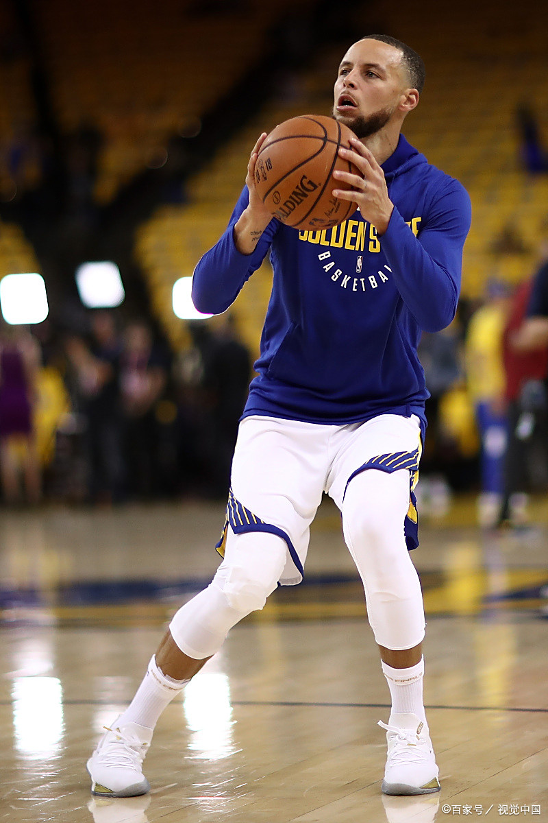 库里生日特辑：那些年他的神仙三分的简单介绍