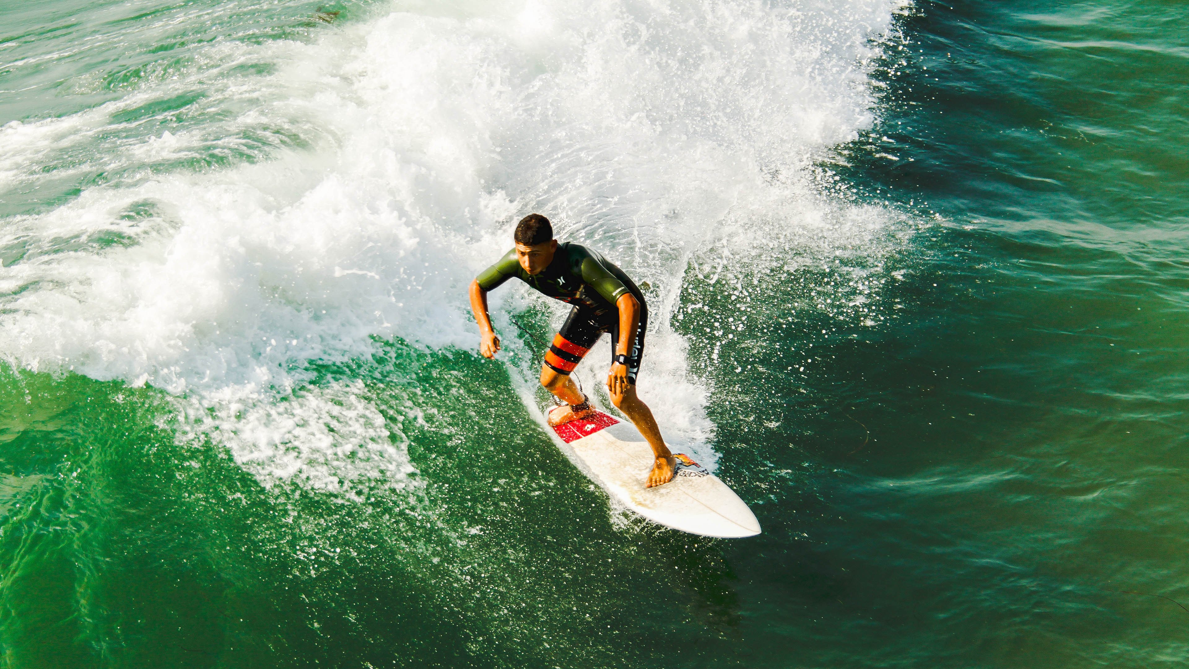 阿根廷成功举办国际马术科技论坛，汇聚全球专家探讨马术未来发展。