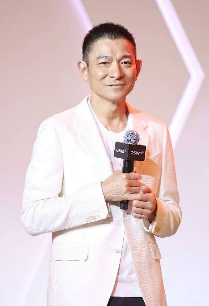 米兰体育网址-《你知道吗？这些明星也是电竞迷》