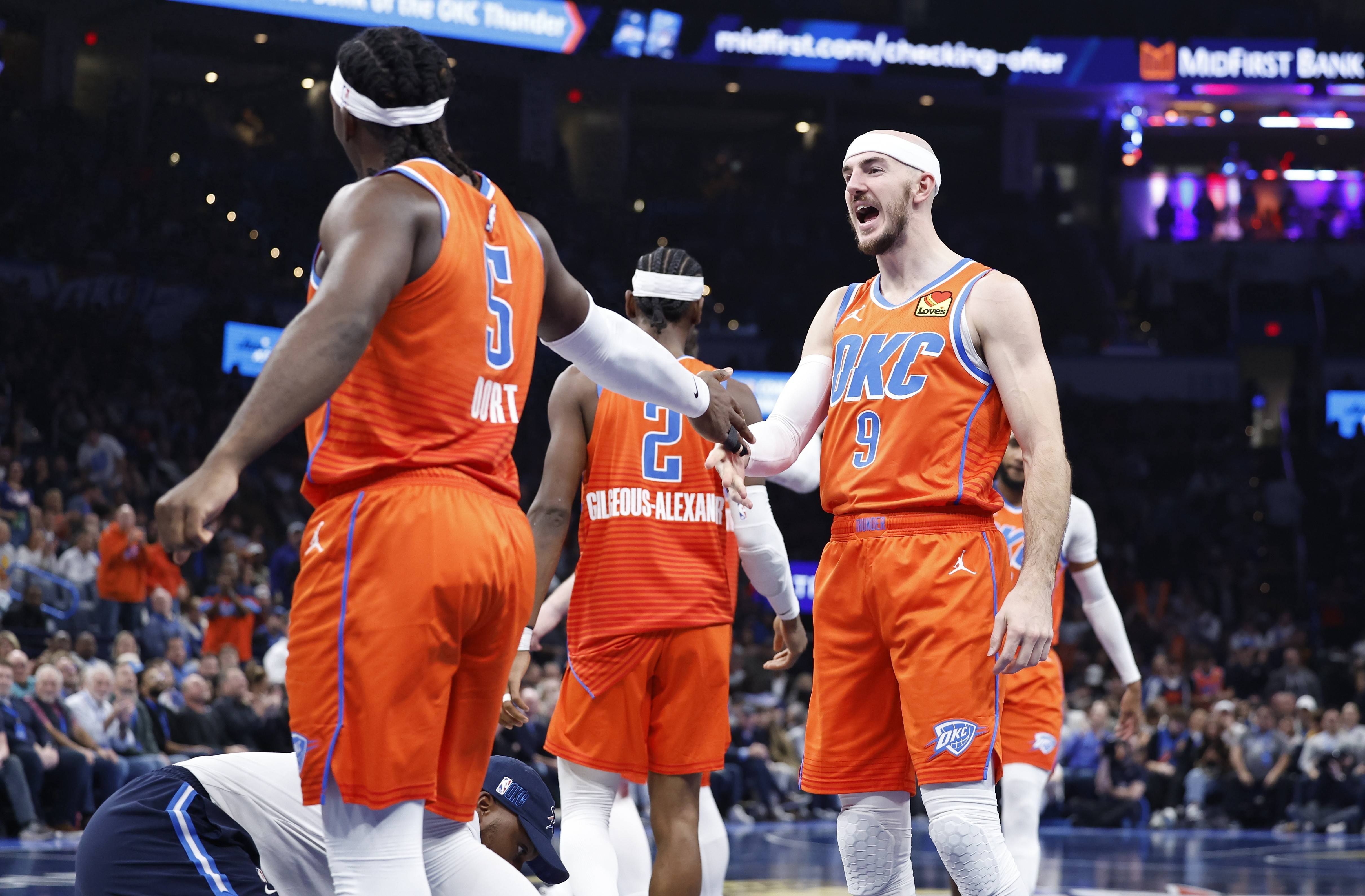 包含三分雨与快攻风暴：NBA战术演变史的词条