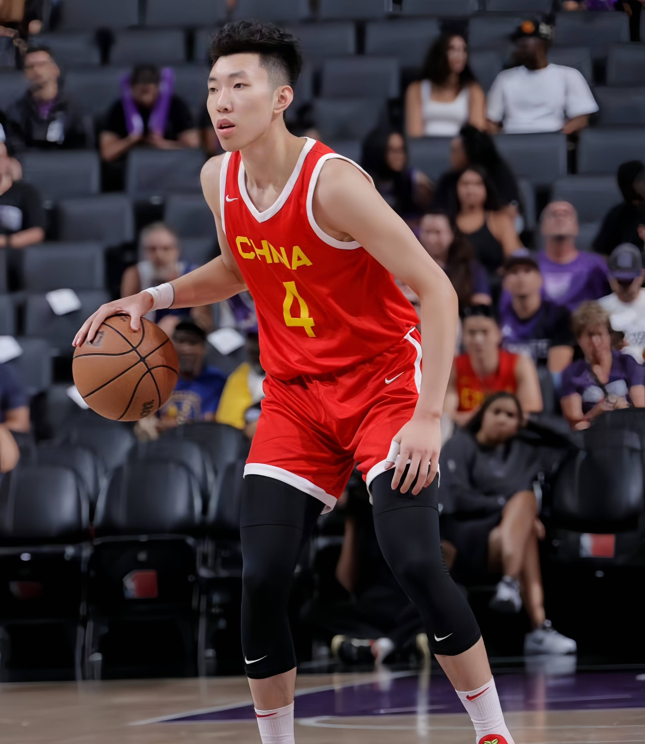 联防vs人盯人：中国男篮的防守困境