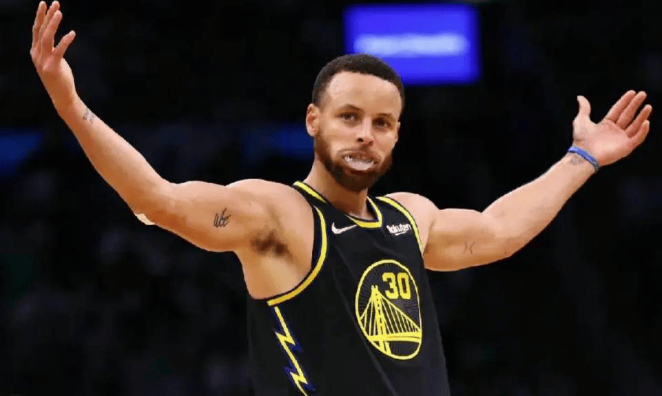 米兰体育平台-NBA总决赛：勇士4-2击败绿军，库里FMVP